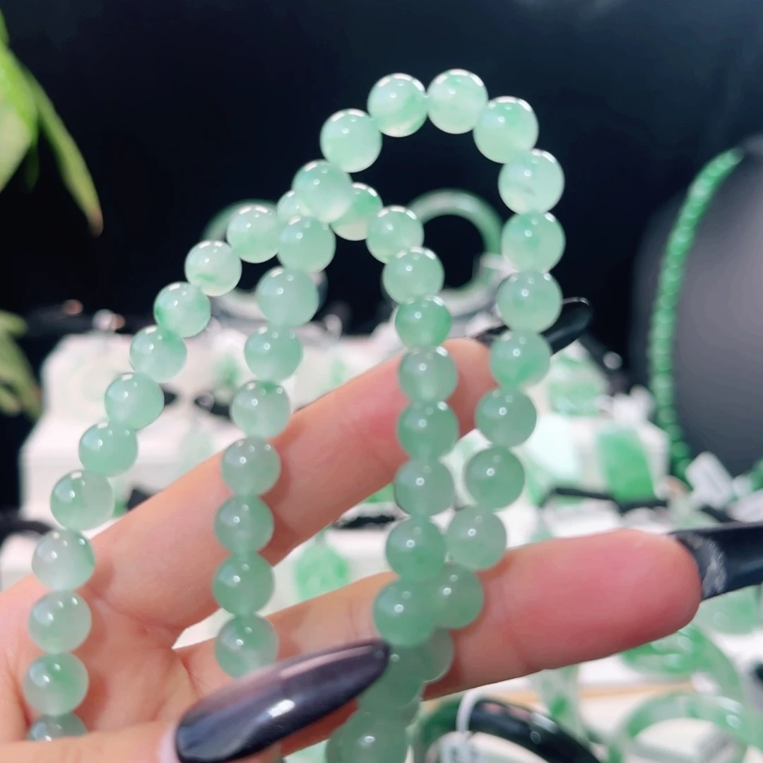 石英质玉项链未镶嵌