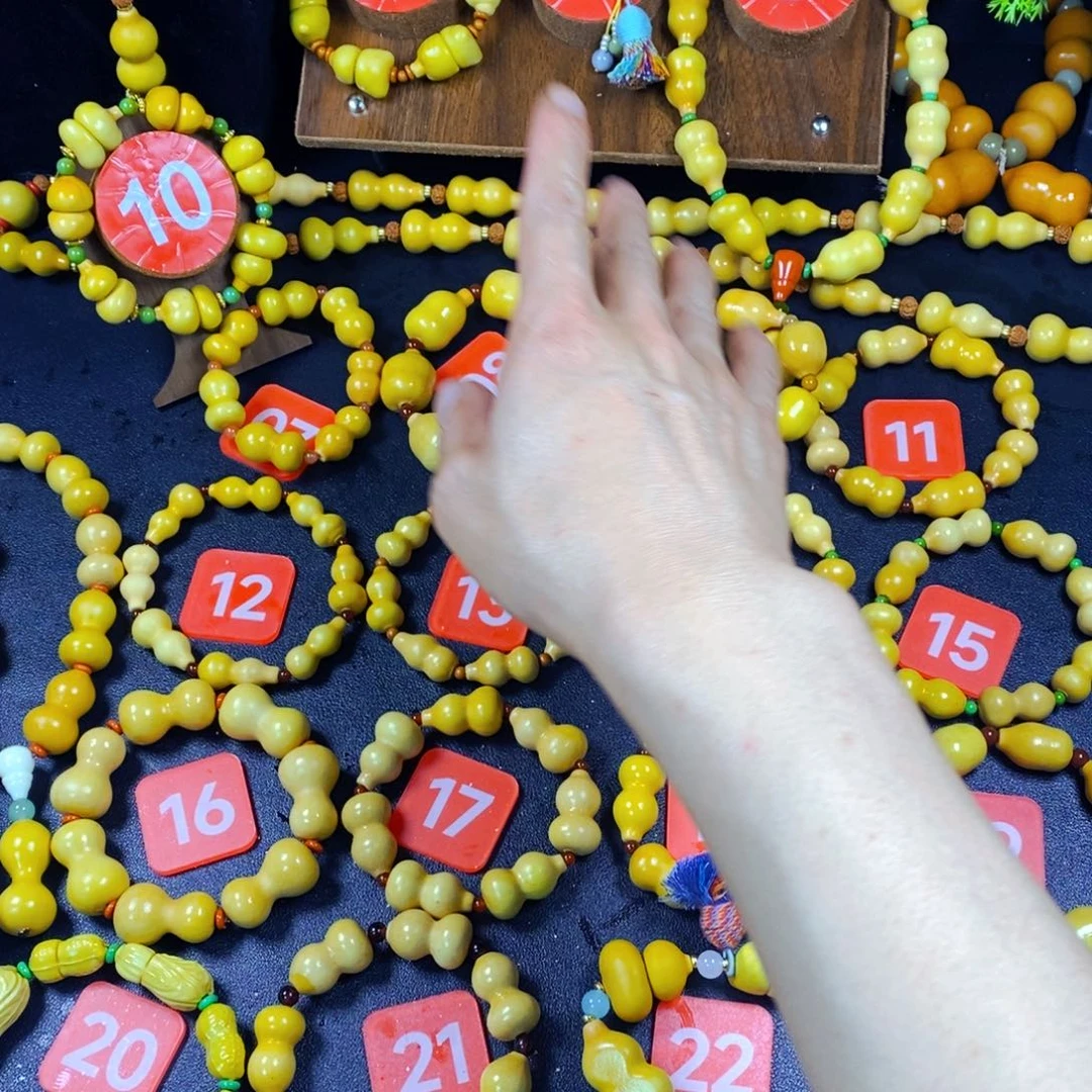 核桃大****铺葫芦笙真的好好吃