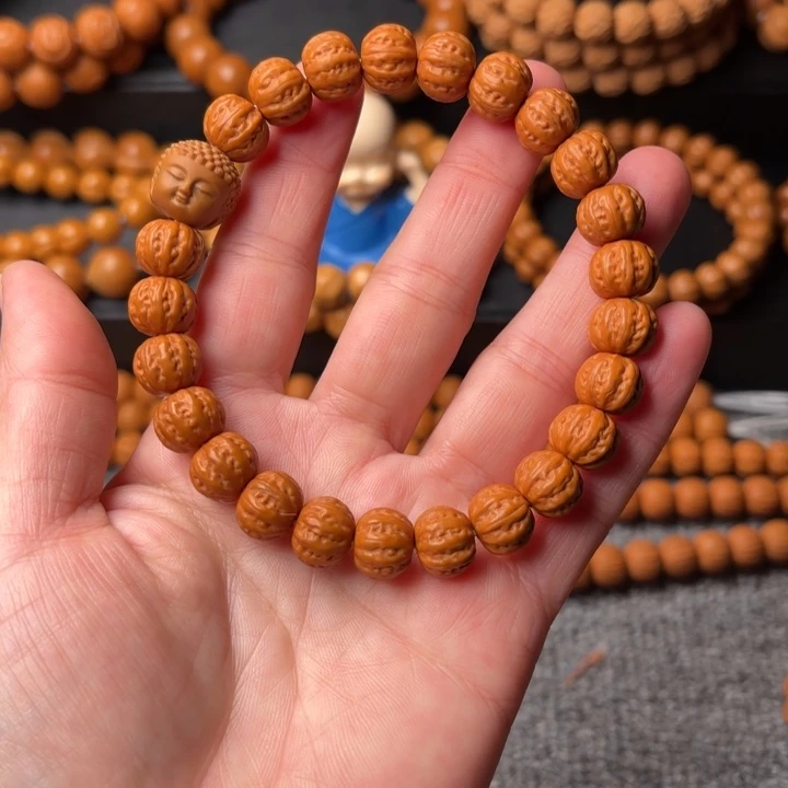 虎***娟吊坠猴头核桃去体验一下小心翼翼