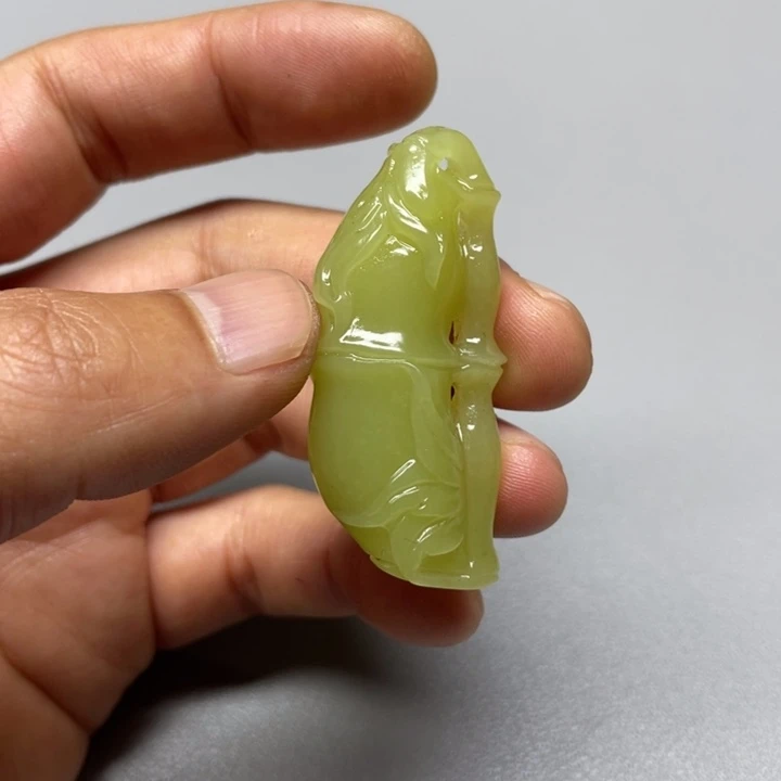 吊坠(不含链)未镶嵌和田玉淡****1