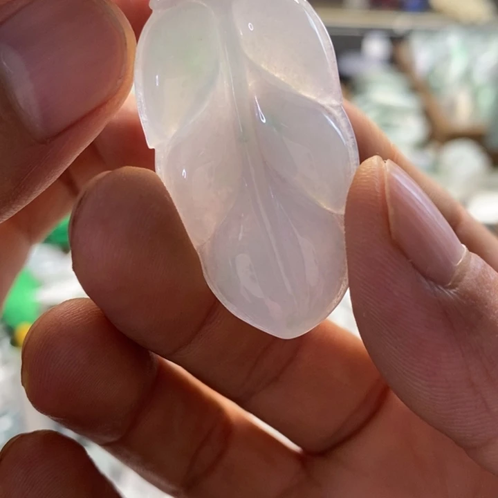 翡翠未镶嵌吊坠(不含链)翡翠挂件吊坠