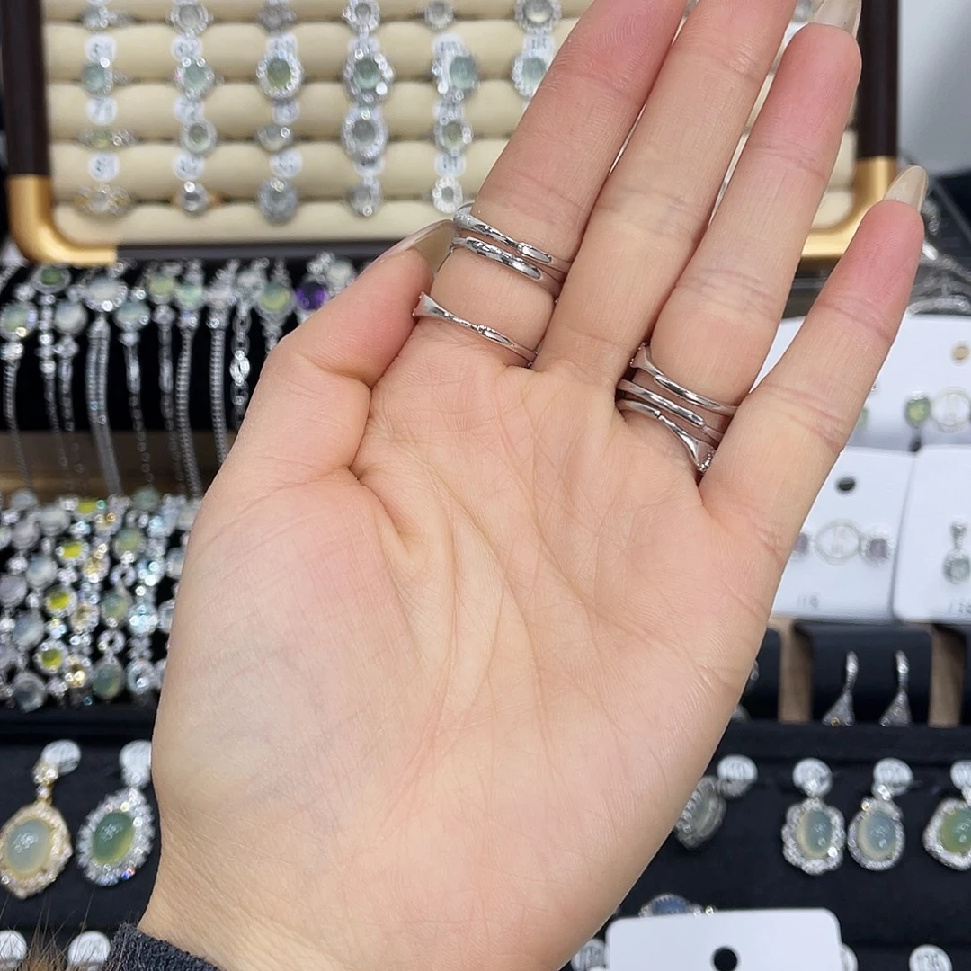 耳饰芙蓉石银S925镶嵌