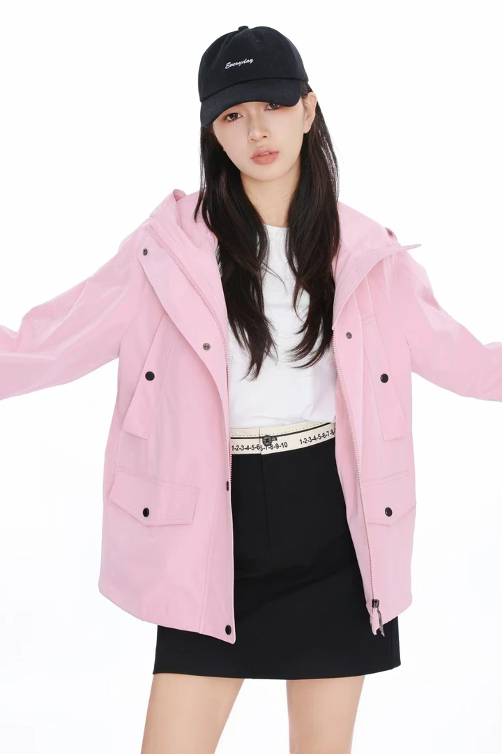 连帽宽松女户外运动梭织保暖春季女装