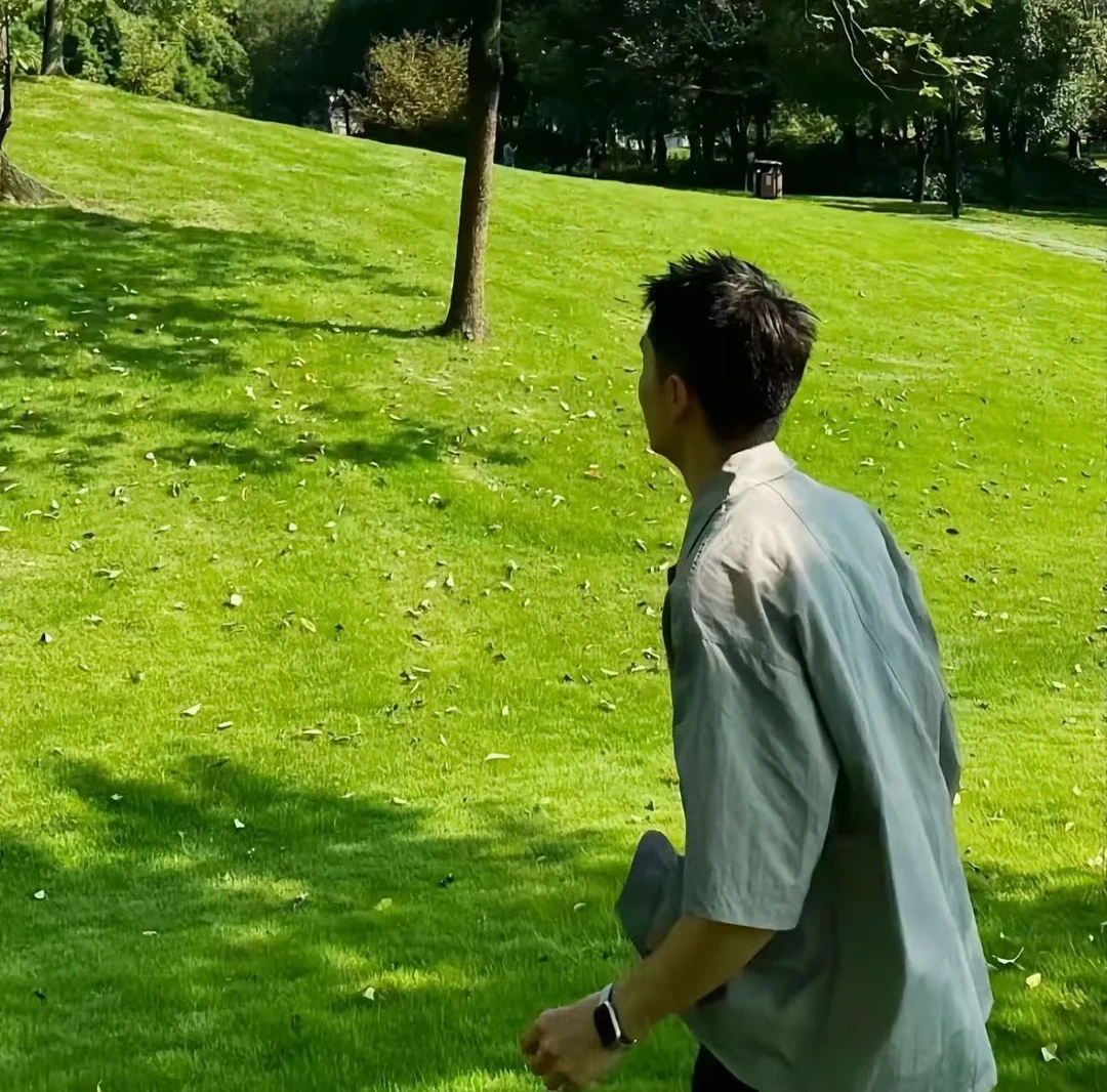 ZS-Z-8866夏季新款短袖T恤时尚休闲简约男装轻奢05-24