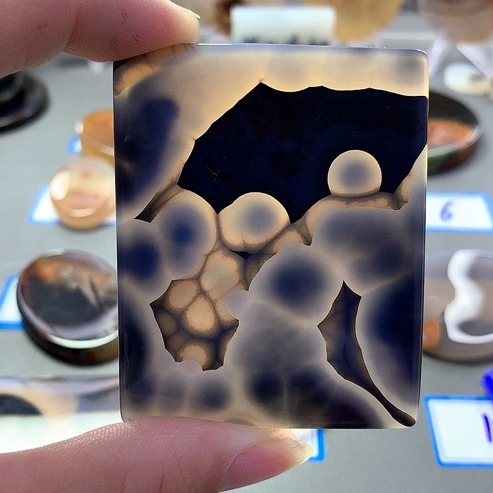 未镶嵌颈饰玛瑙/玉髓