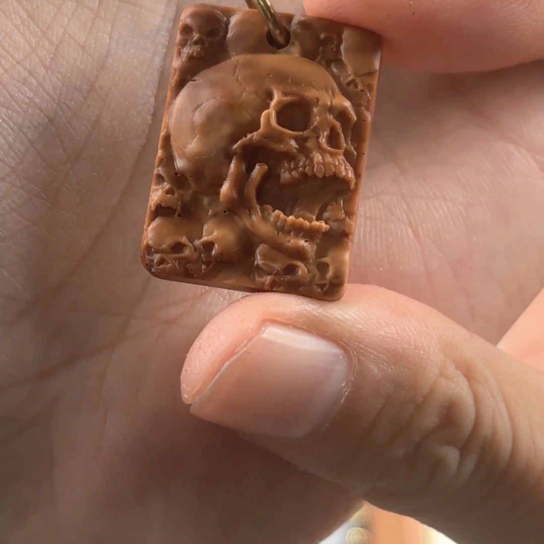 吊坠库克骷髅雕刻牌子