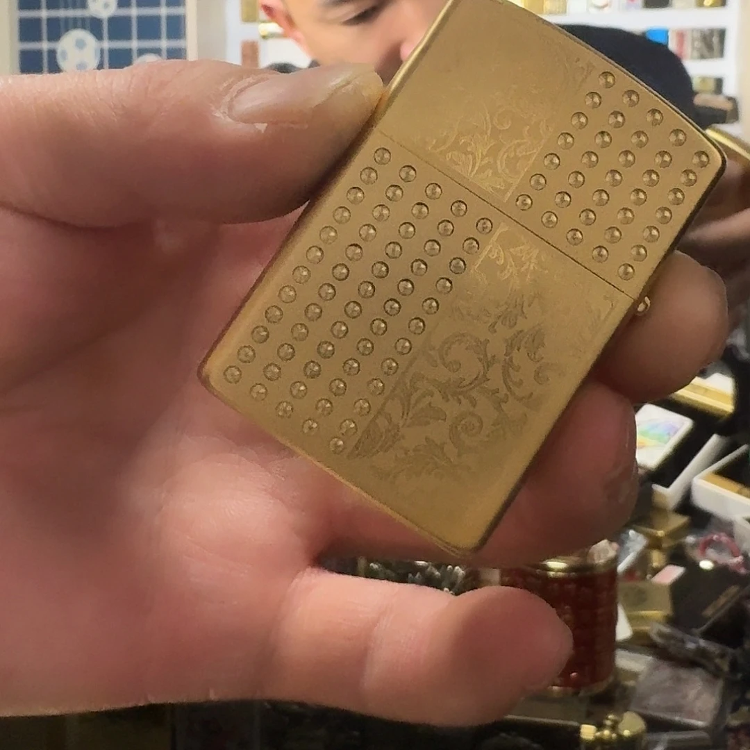 佐罗砖石金唐草煤油打火机