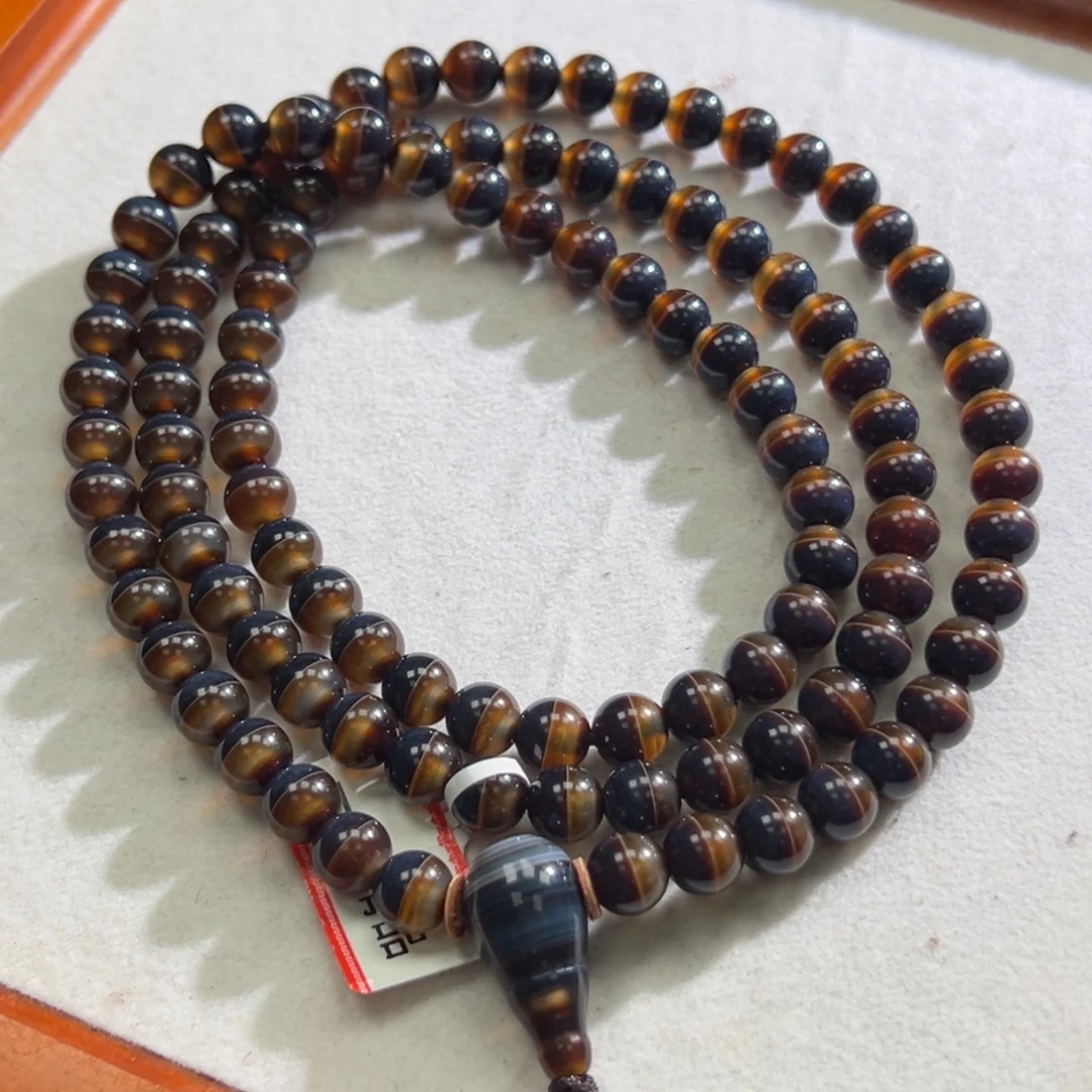 陈***姐玛瑙/玉髓未镶嵌手链