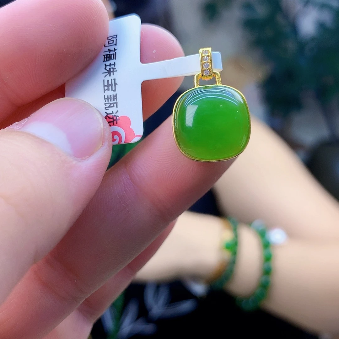 吊坠(不含链)银S925镶嵌和田玉（碧玉）吊坠