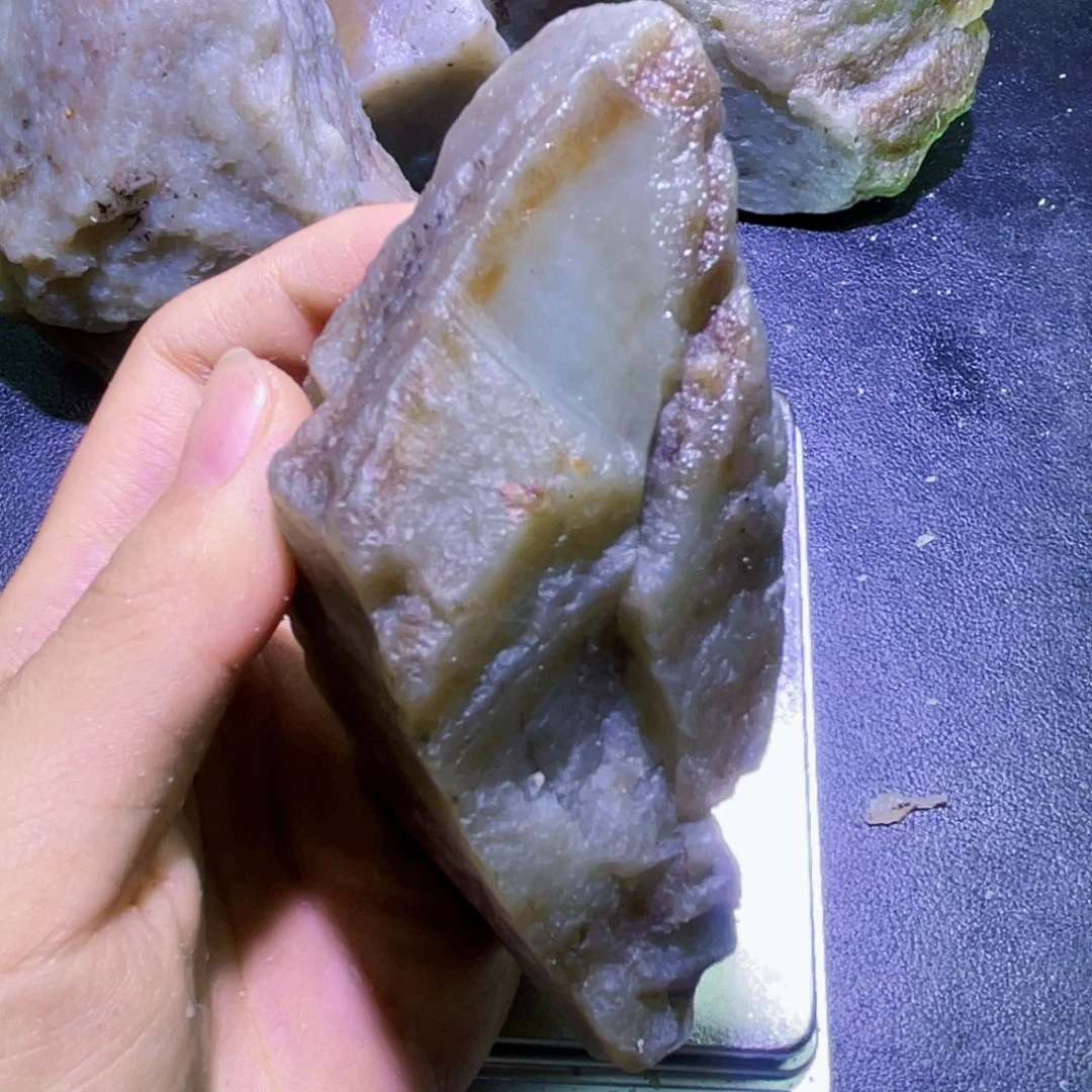 未镶嵌和田玉珠宝半成品