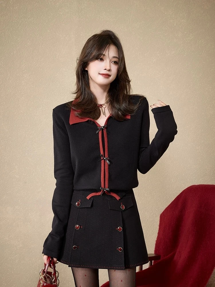 韩版撞色蝴蝶结红色翻领毛衣女春季新款高级感独特针织衫气质上衣