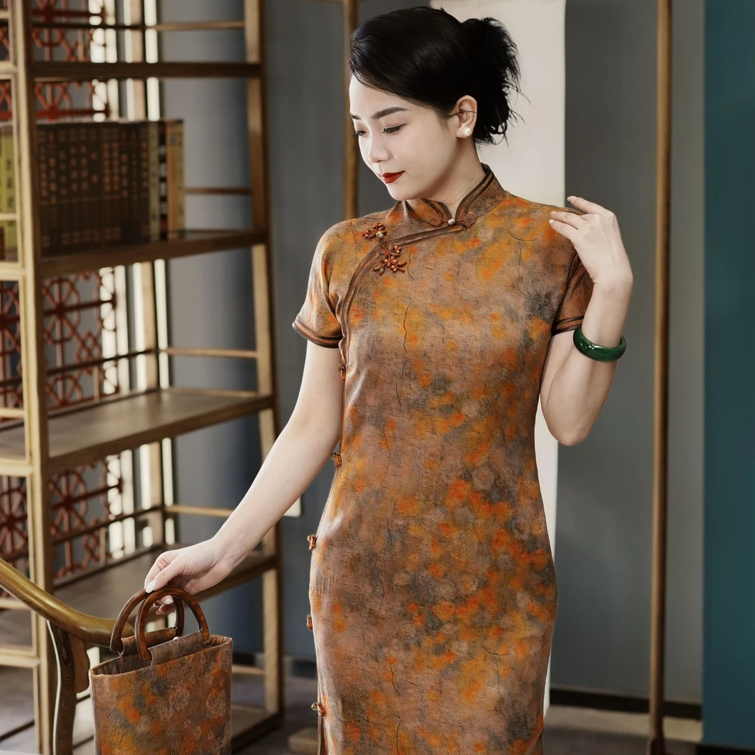 【玺赢】散秋馥非遗国风旗袍 25年新款红云纱 一绲一嵌 手工硬花扣