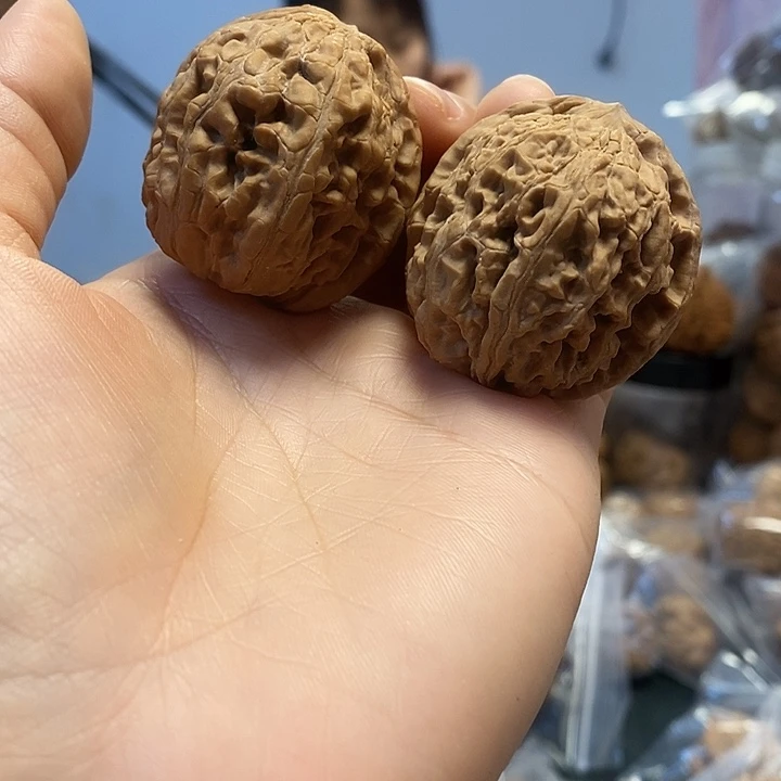 文玩核桃把件39红锦鲤油
