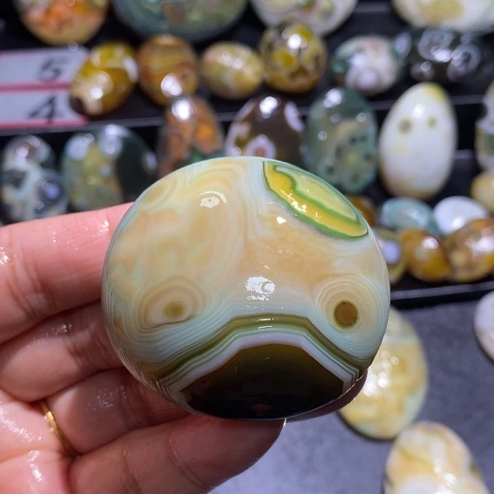 玛瑙/玉髓未镶嵌珠宝半成品55