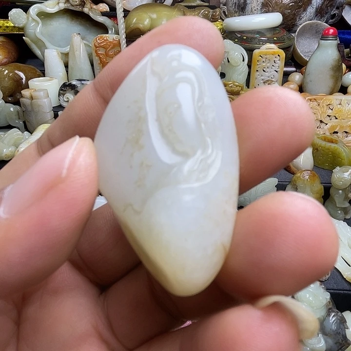 颈饰未镶嵌和田玉