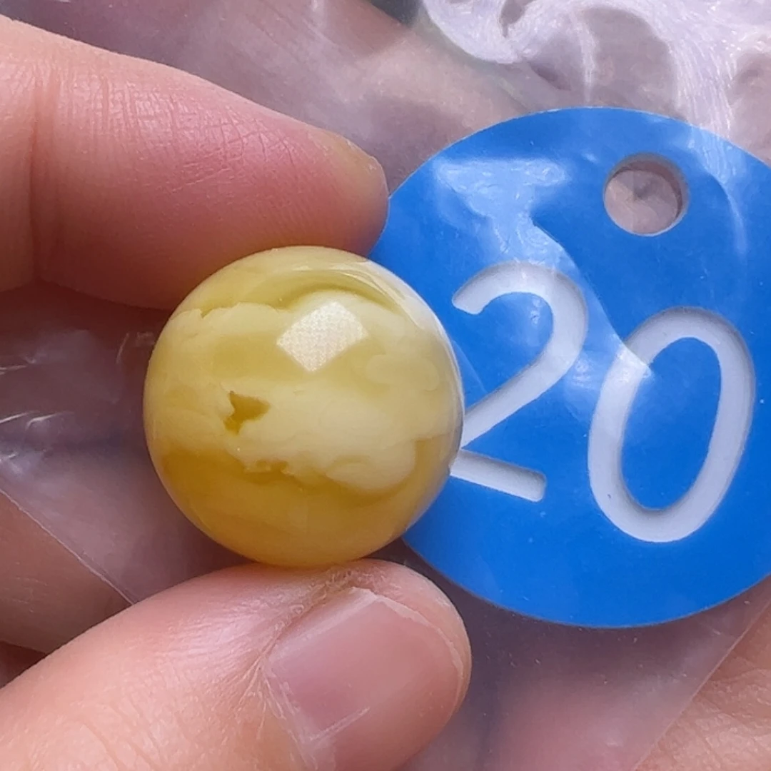 蜜蜡未镶嵌珠宝奇石18.8m m