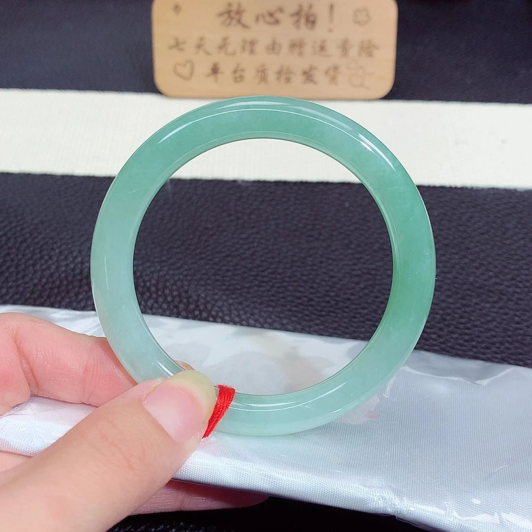 翡翠未镶嵌手镯566