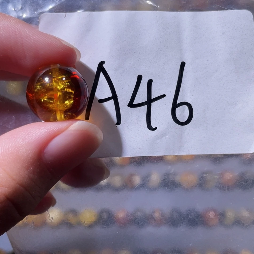 未镶嵌琥珀裸石15.3福利