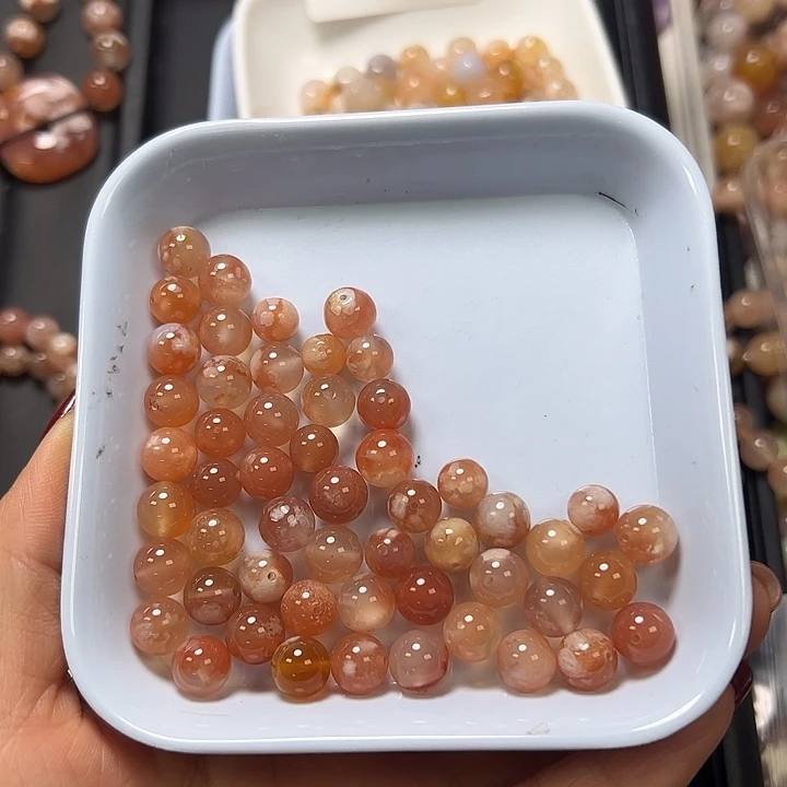 玛瑙/玉髓珠宝半成品未镶嵌如*?