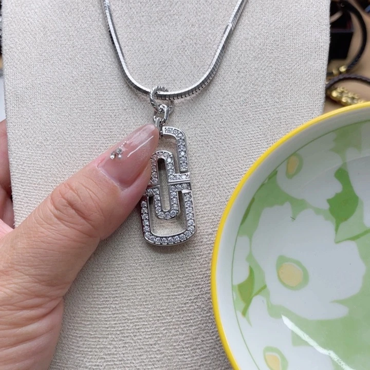 瓷片不说你还以为人家要了