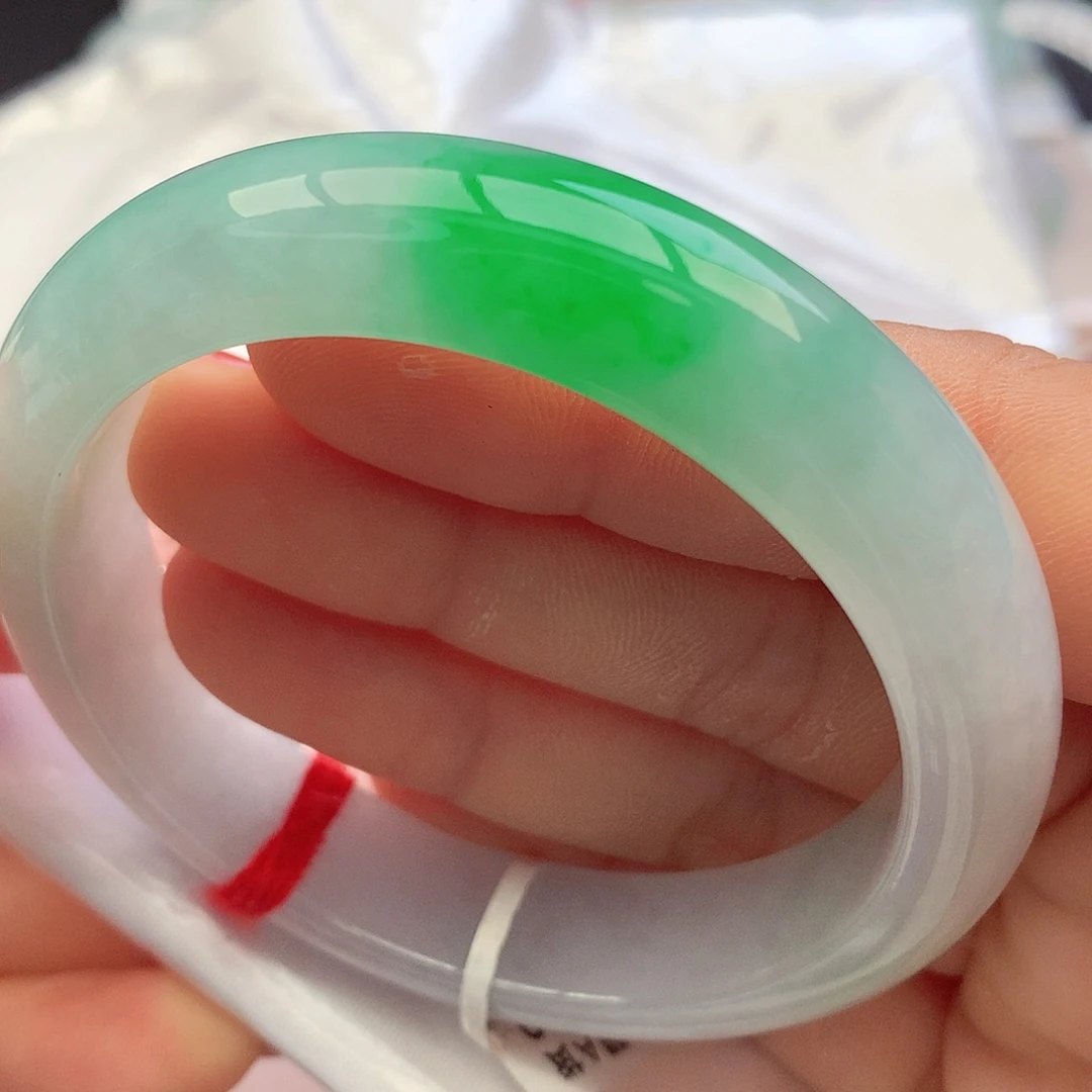 未镶嵌手镯翡翠5455圈口千万年的经典款白底青12号