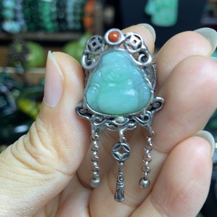 佛公流苏戒指一枚