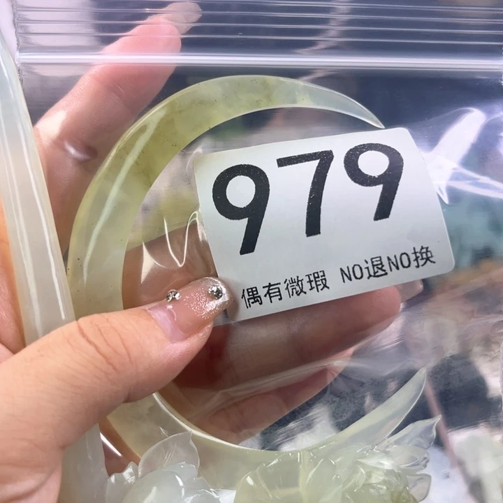 未镶嵌岫玉发饰小*
