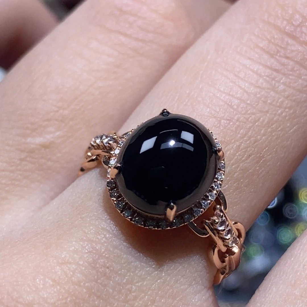 18K金镶嵌戒指翡翠