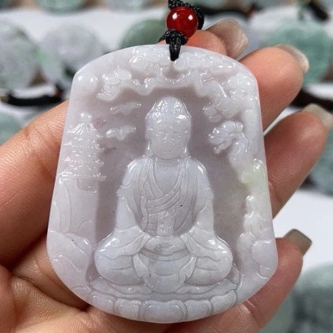 翡翠颈饰未镶嵌大日如来福利