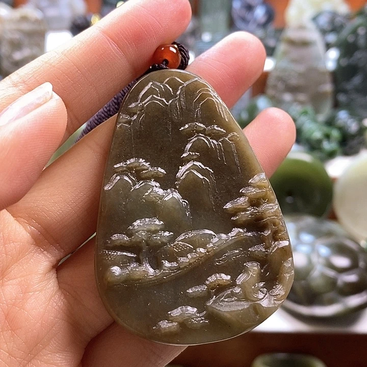 和田玉颈饰未镶嵌