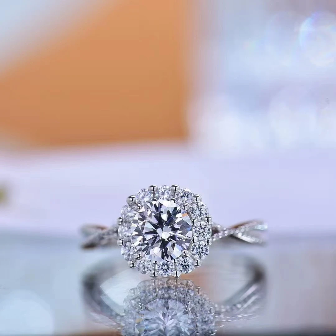 925银莫桑石银制品 婚纱 1克拉  时尚女士结婚轻奢精致