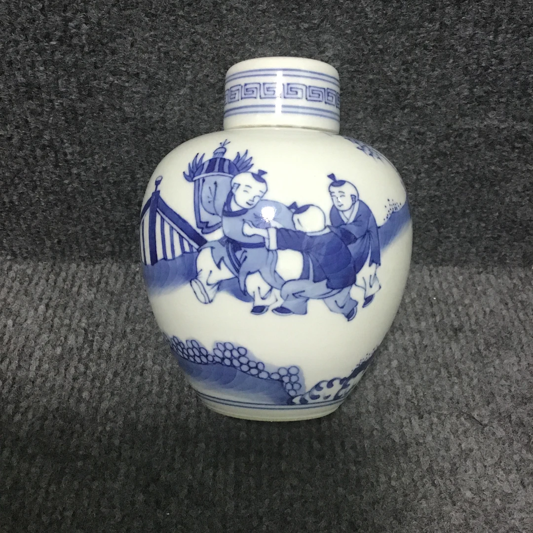 陶瓷工艺品青花小罐