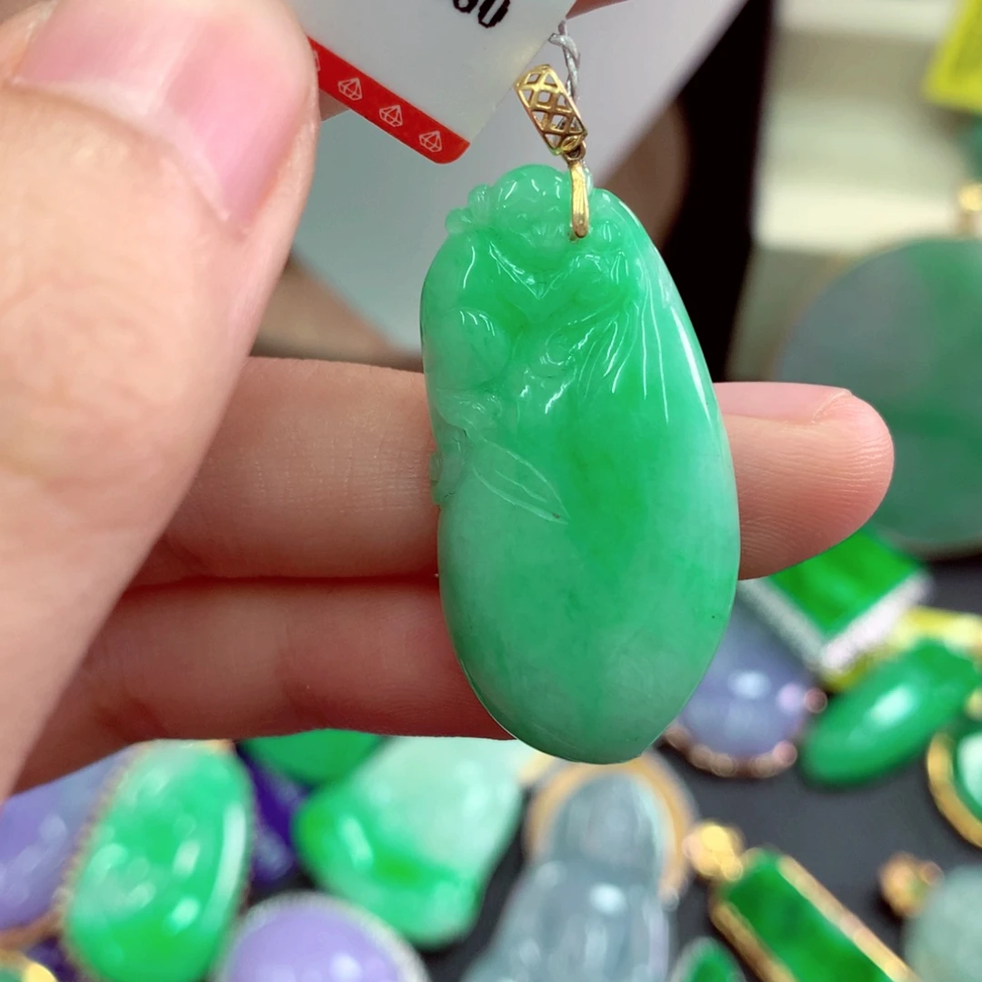 吊坠(不含链)18K金镶嵌翡翠