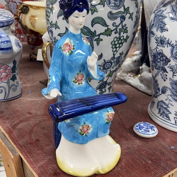 瓷片微瑕陶瓷。。。。。。。。。。。。。。