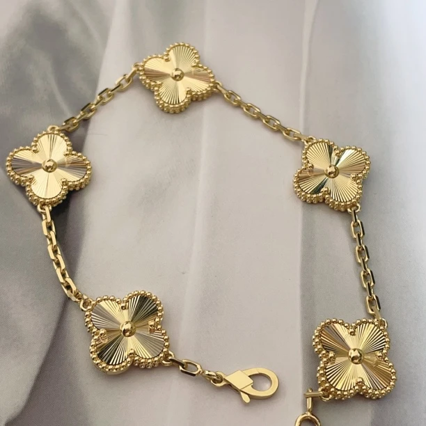 18k金雷射项链k黄五花（18克多