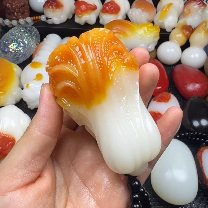 新疆戈壁五彩石金丝