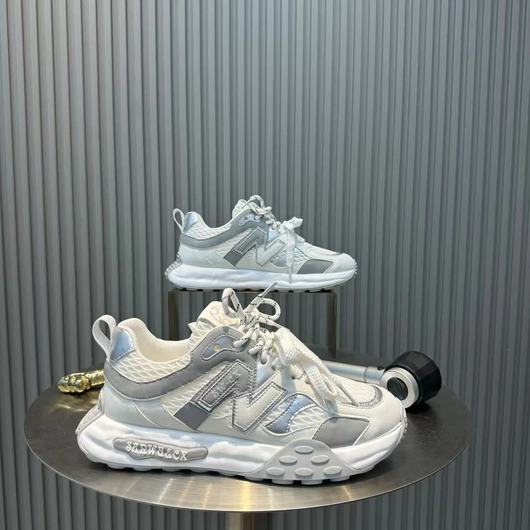 男鞋夏季新款透气网面老爹鞋百搭厚底运动鞋时尚高级感休闲阿甘鞋