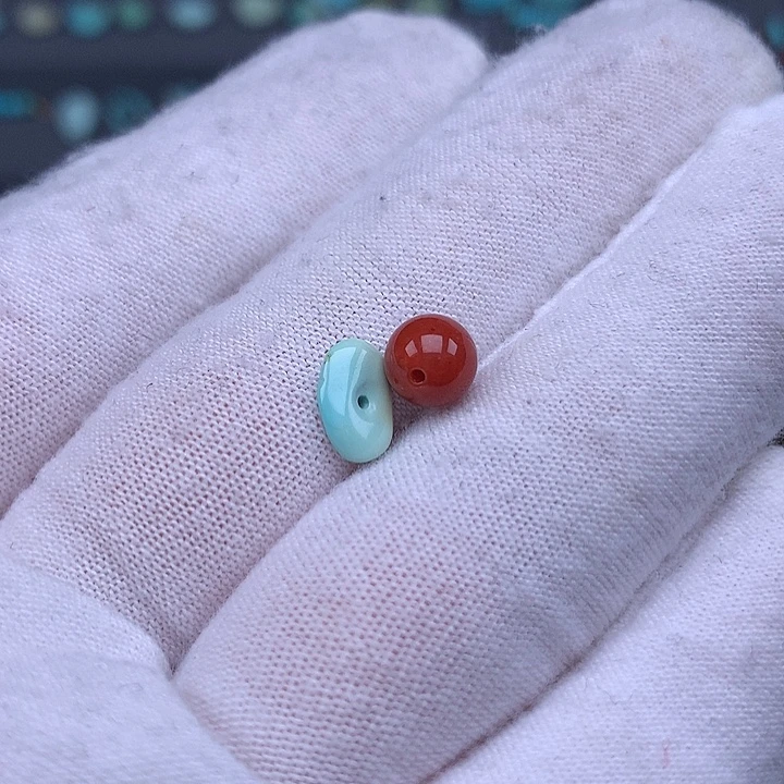 南红玛瑙未镶嵌珠宝奇石