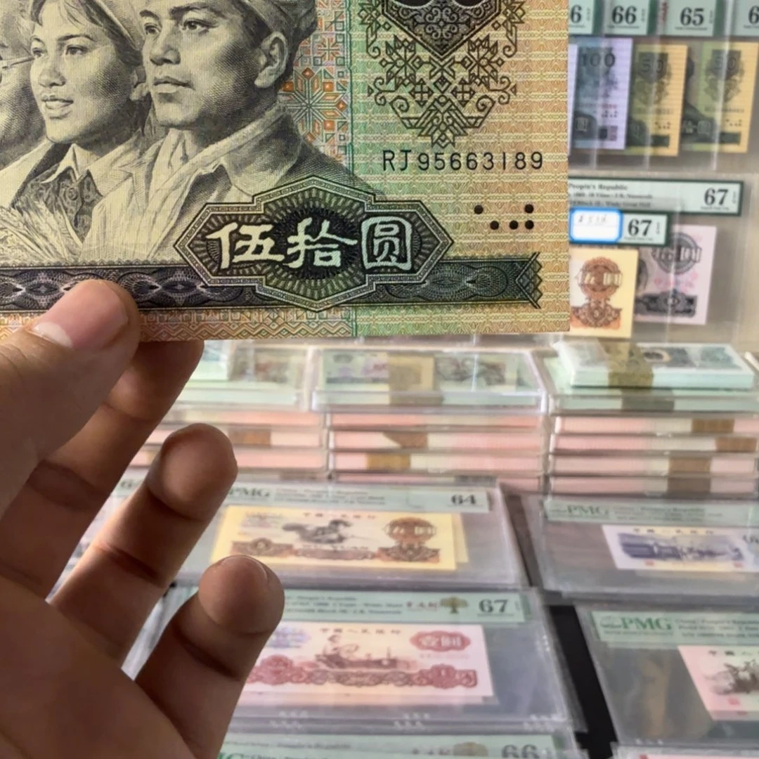 福利便宜。  福利价9050。全新