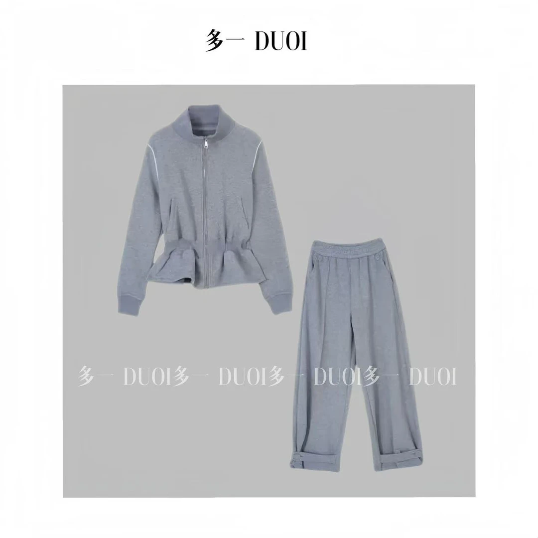多一“云阶”2024冬季高级感时髦加厚荷叶边立领收腰保暖休闲套装