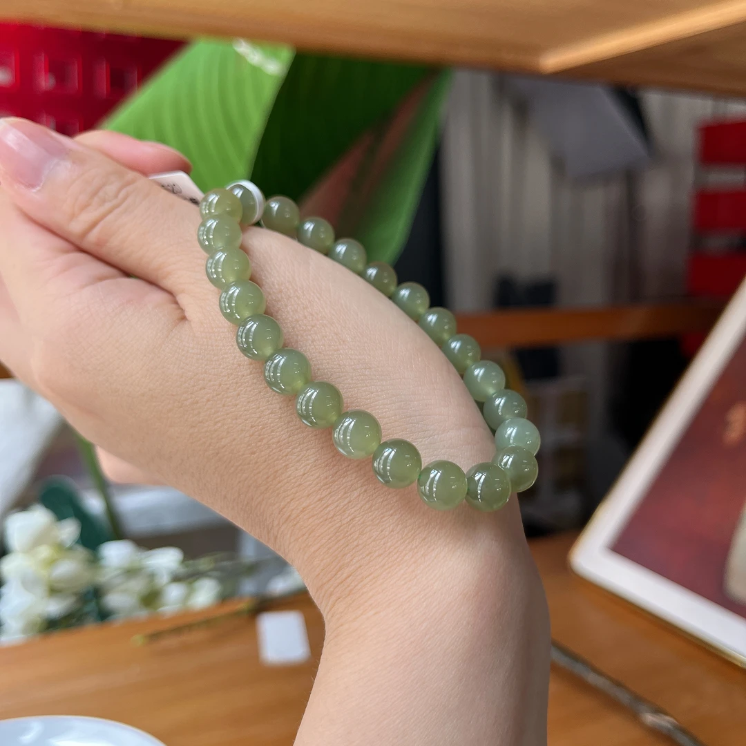 【郭老师】约8mm高品荧光料晴水和田玉单圈手串