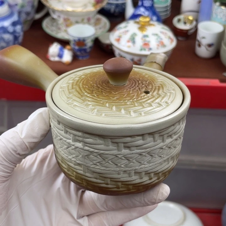 他家瓷器真美…开播了