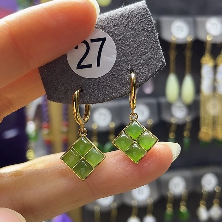 和田玉银S925镶嵌耳饰