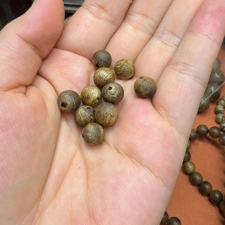 大叶紫檀（黑酸枝木类）