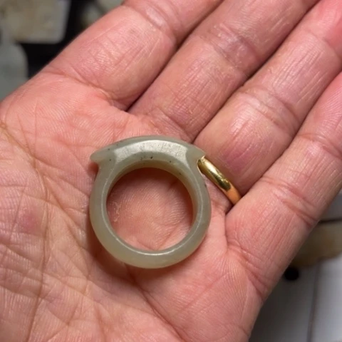 和田玉（糖玉）戒指未镶嵌?***?