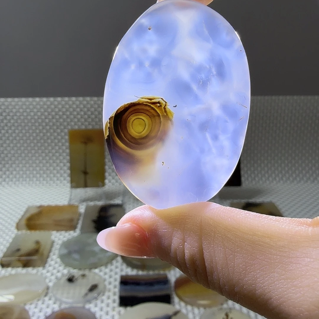 玛瑙/玉髓未镶嵌吊坠(不含链)49