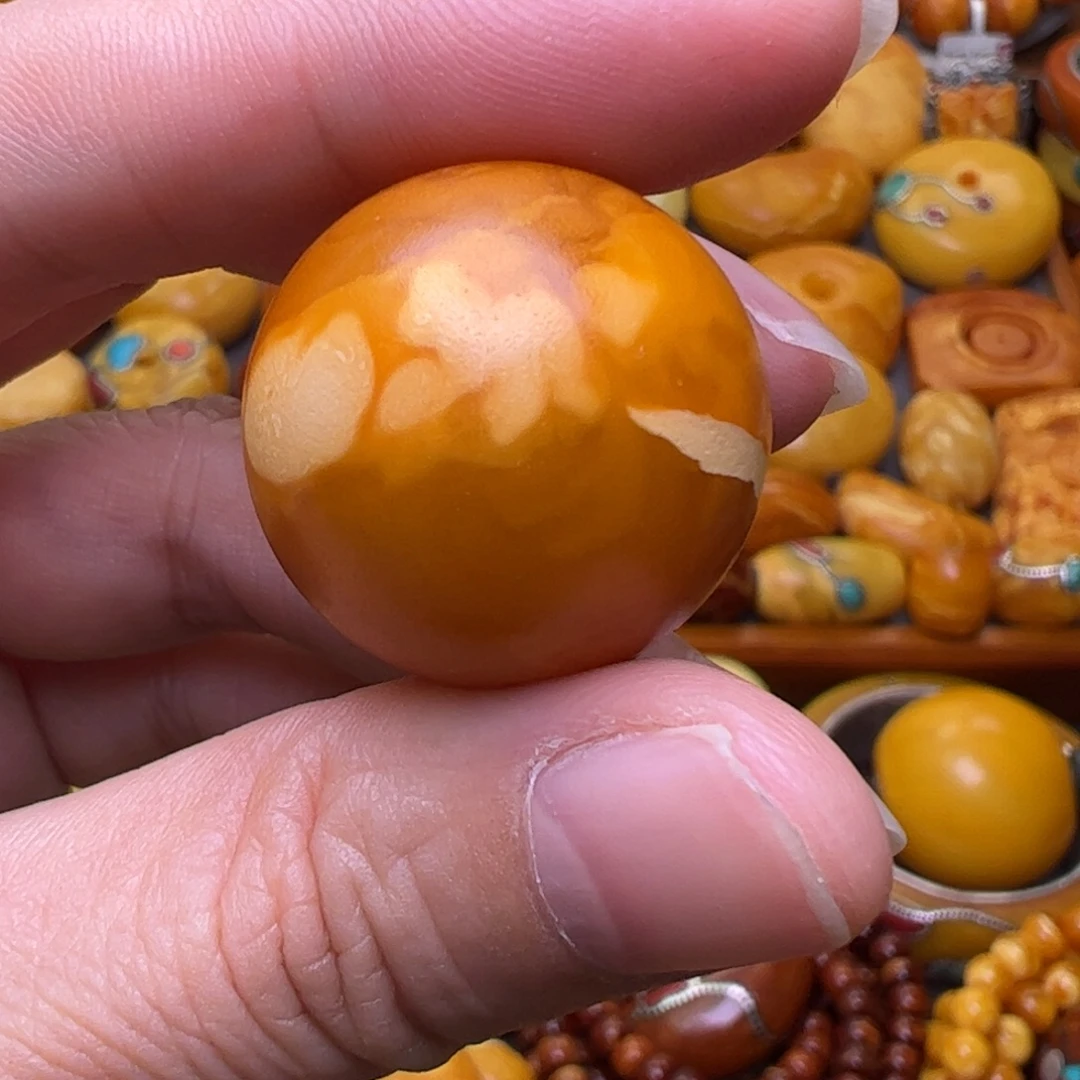 蜜蜡未镶嵌珠宝奇石24.8