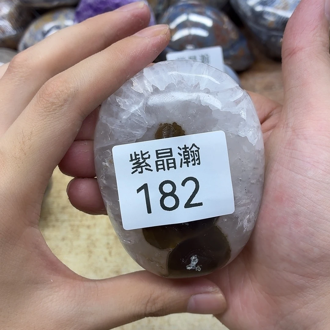 幸***草未镶嵌水晶大型摆件（非配饰）