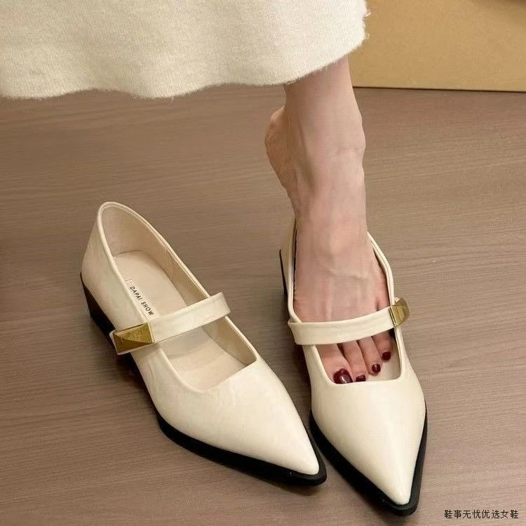 洋气温柔玛丽珍鞋增高显瘦百搭小众气质浅口黑色小粗跟高跟鞋单鞋