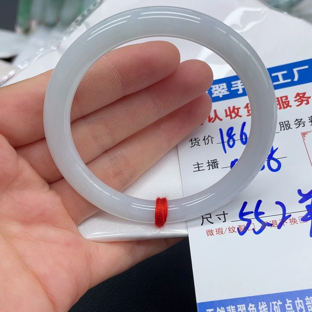 逆***上翡翠未镶嵌手镯缅甸天然A货翡翠